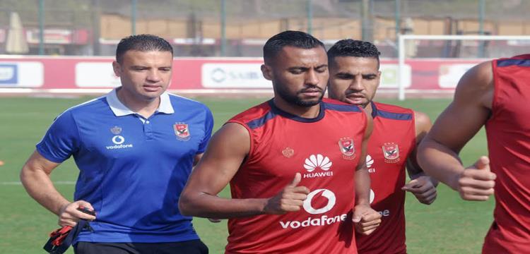 حسام عاشور حسام عاشور